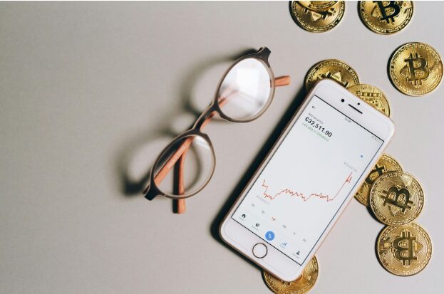 x-clarity-review:-how-we-simplify-investment-management-for-modern-clients