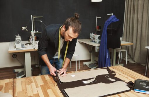 manufacturing-clothes:-a-complete-guide-to-the-apparel-production-process